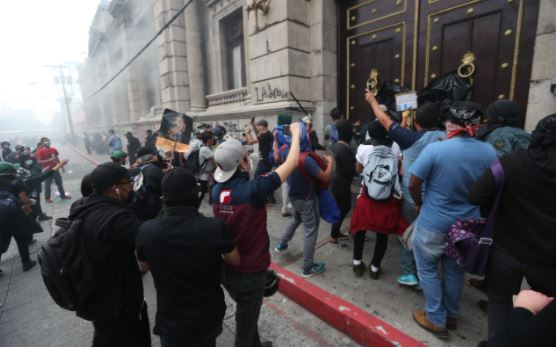 MP investiga y busca deducir responsabilidades por disturbios en rechazo al presupuesto al 2021