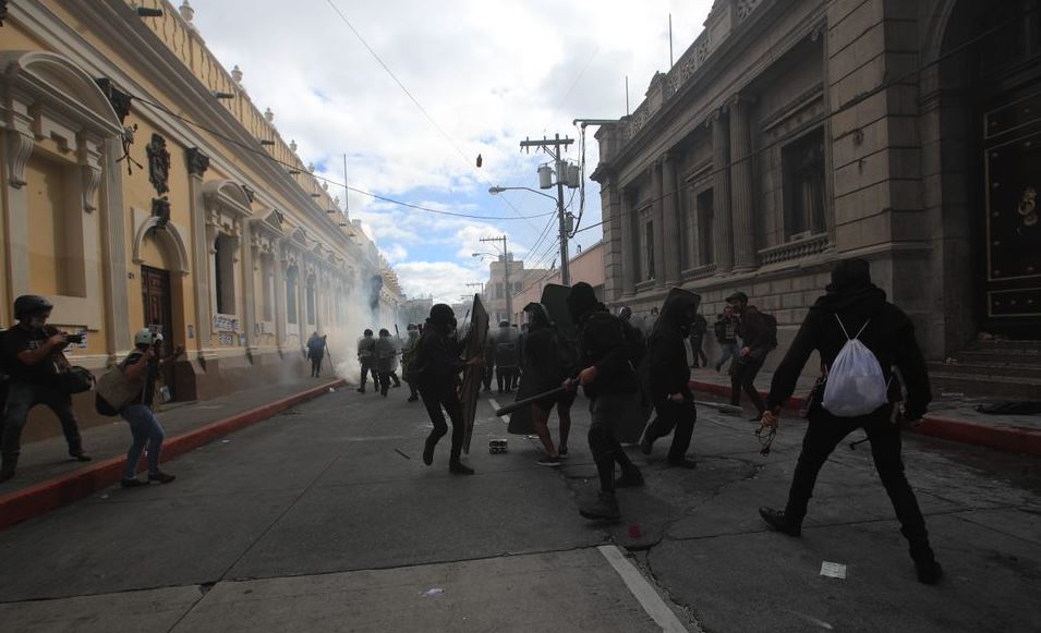 CC da plazo de 48 horas a Giammattei y al Ministerio de Gobernación para que rindan informe de lo ocurrido en manifestaciones