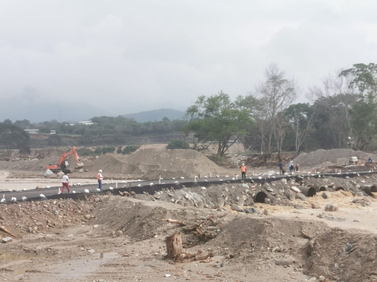Apertura de ruta CA-9 Norte después de daños en la infraestructura por tormenta tropical ET