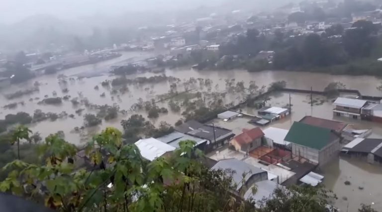 Impactante video: San Pedro Carchá está bajo el agua por&hellip;