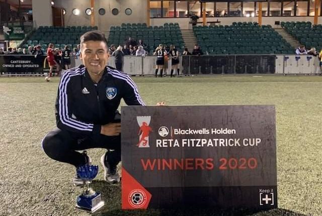 Futbolista guatemalteco es reconocido como Deportista Latino del Año en Nueva Zelanda
