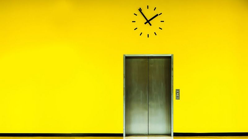 “Eran como el telón de un teatro””: 4 datos fascinantes sobre la historia de los ascensores