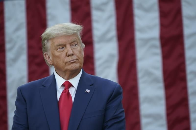 Trump evaluó invocar la ley marcial para anular las elecciones, según medios