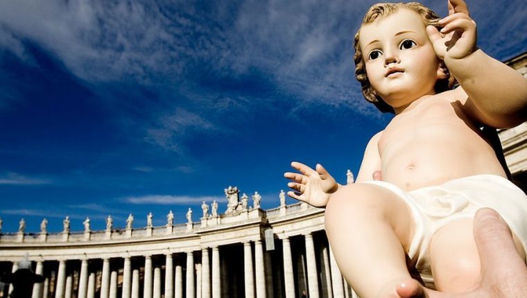 Cómo relatan los distintos evangelios las circunstancias del nacimiento de Cristo