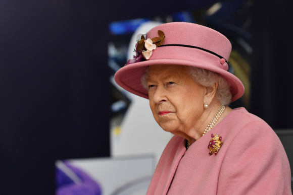 El mensaje navideño a de la reina Isabel II a los británicos: “no están solos”
