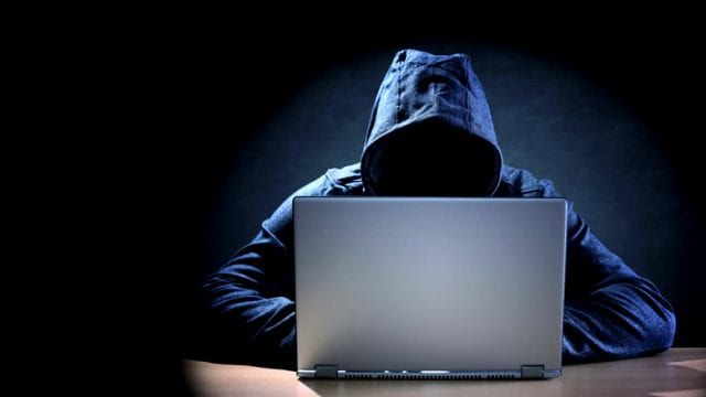 Formas en la que los delincuentes roban la identidad que tal vez no conocías