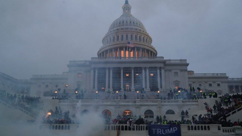 “Esto fue un intento de autogolpe incitado por Trump”: entrevista con Steven Levitsky, politólogo de la Universidad de Harvard