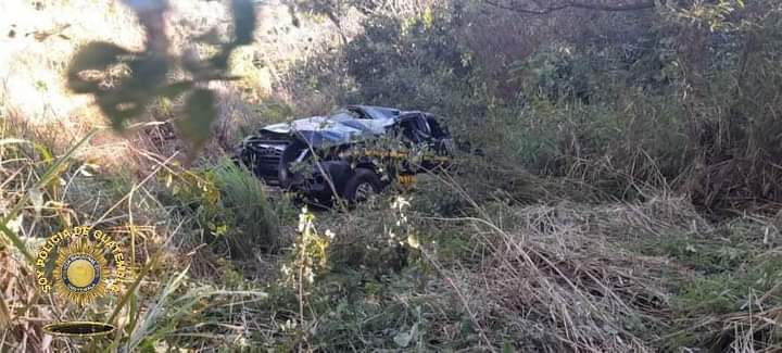 Autopatrulla de la PNC cae en barranco y un agente muere y dos más quedan heridos
