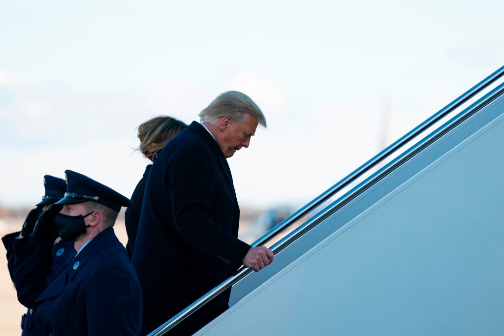 Quiénes son los artistas que Donald Trump indultó antes de dejar su mandato