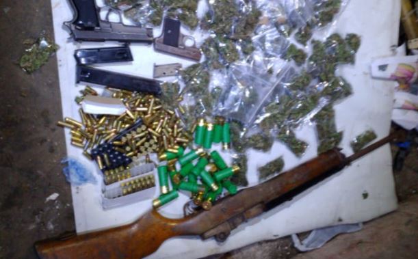 Reportan capturas de señalados de extorsión y decomisan armas en la zona 16 y Villa Nueva