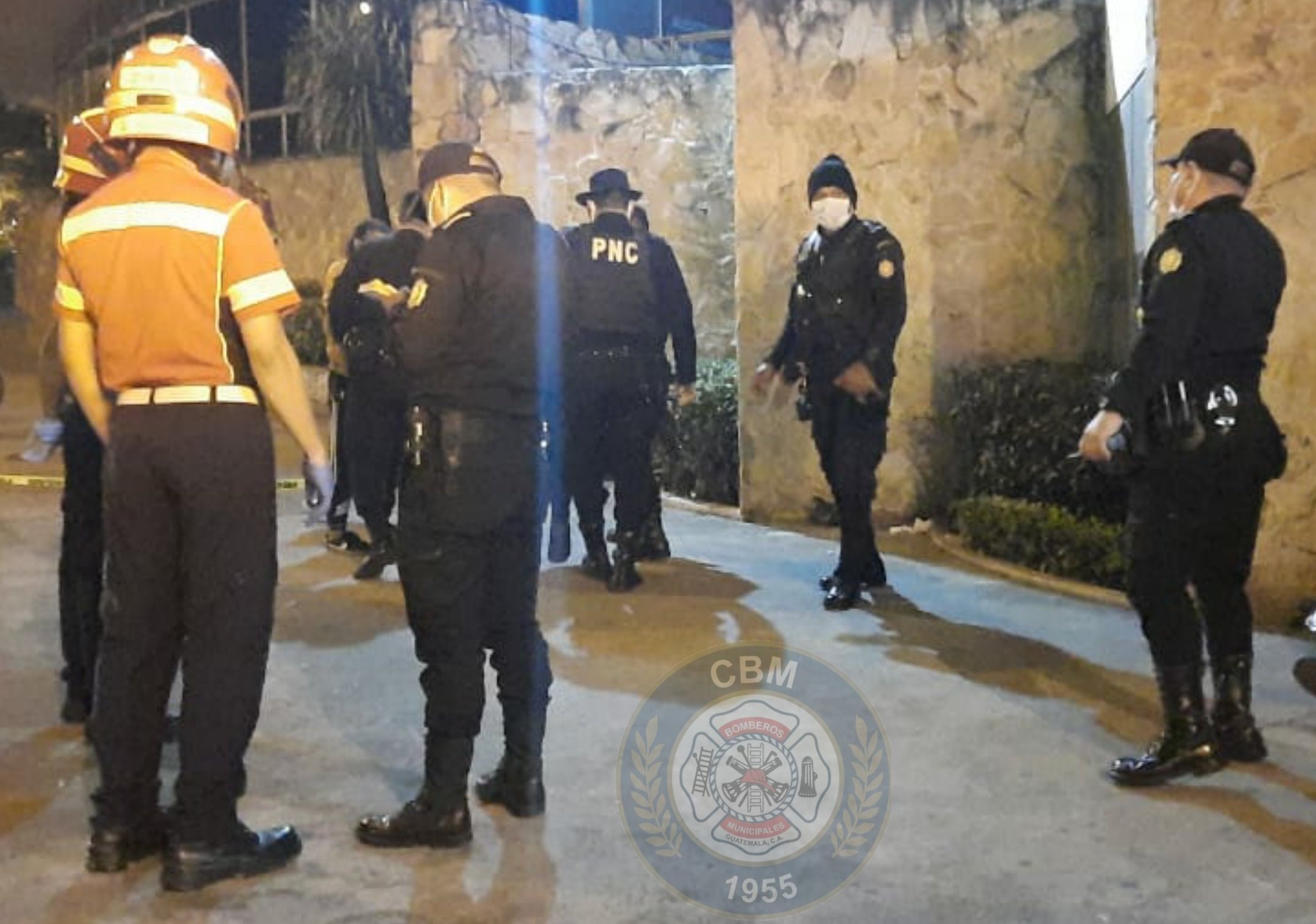 Frente a la sede del IGSS: matan a hombre en la zona 1 capitalina