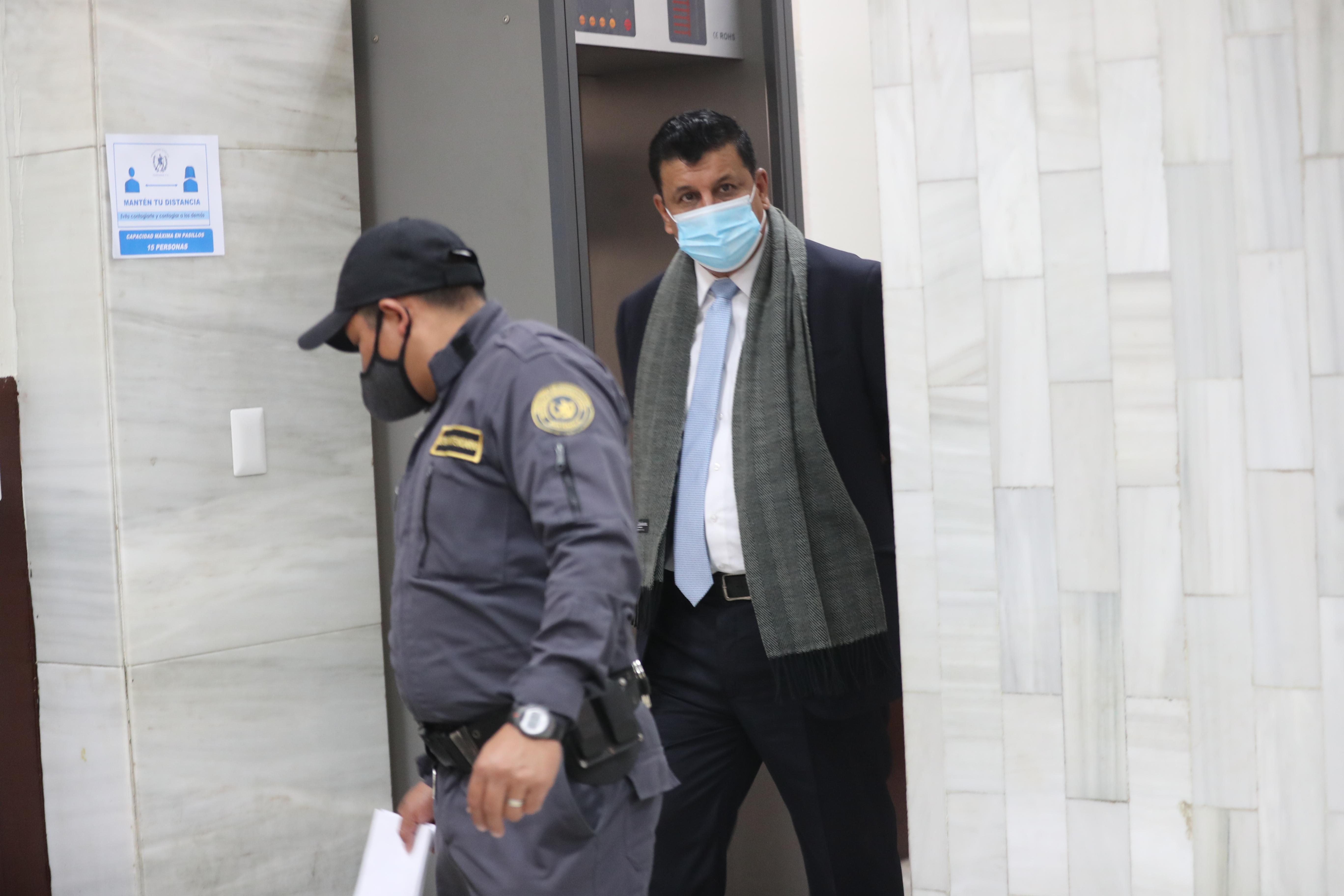 Exdiputado Estuardo Galdámez es ligado a proceso penal por sus vínculos con un caso de corrupción