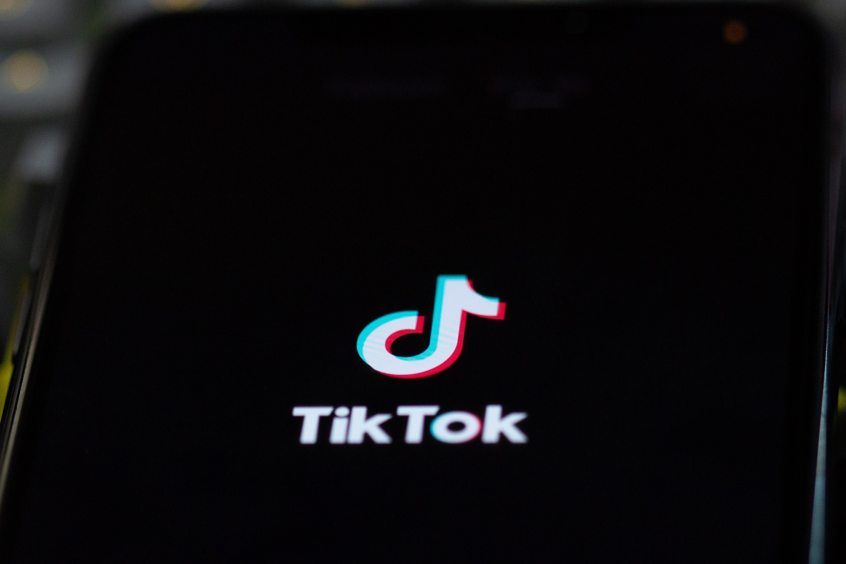 Tik Tok ha enfrentado críticas por sus políticas de seguridad y acceso.
