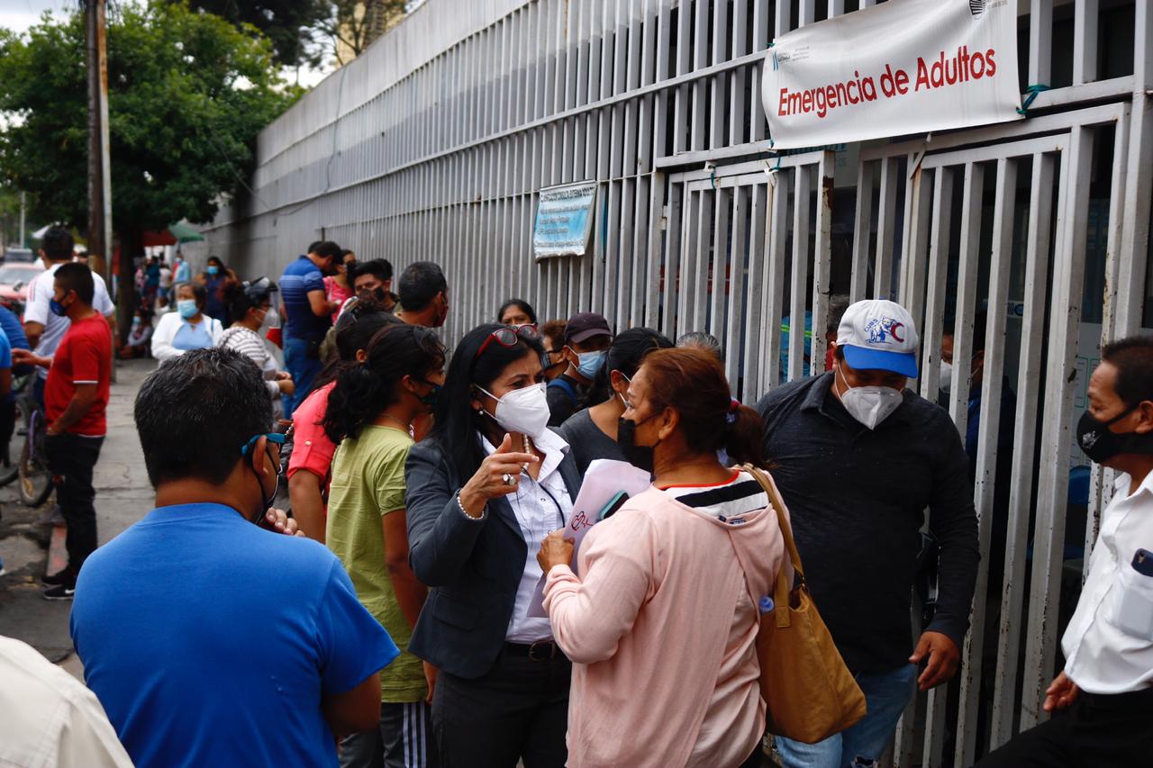 Cinco hospitales públicos ya no tienen espacio para pacientes críticos con covid-19