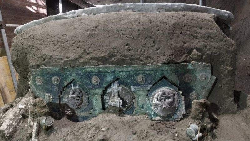 Pompeya: la “excepcional” carroza descubierta por los arqueólogos en las ruinas romanas
