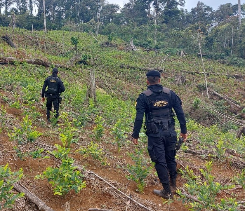 Gobierno de EE. UU. apoya al Ministerio Público en temas de narcotráfico y firma convenio con el Mingob
