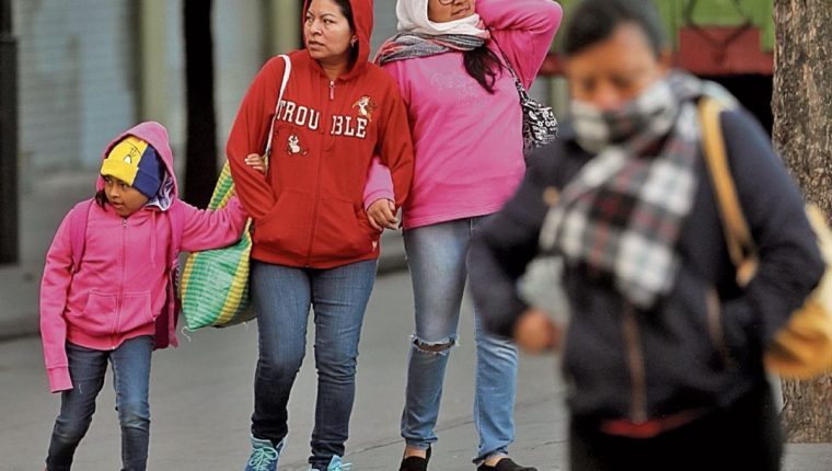 Conred alerta sobre el descenso de la temperatura y recomienda no escalar volcanes