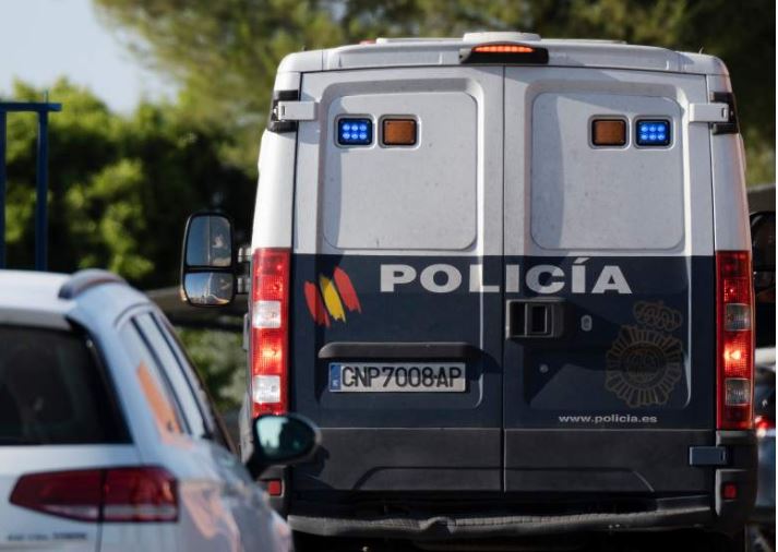 El español “de los mil tumores” que engañó a varios famosos y recaudó más de 260 mil euros
