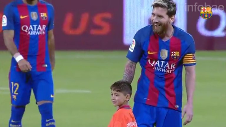 Niño afgano que cumplió el sueño de conocer a Lionel Messi: vive rodeado de amenazas y su familia pide ayuda