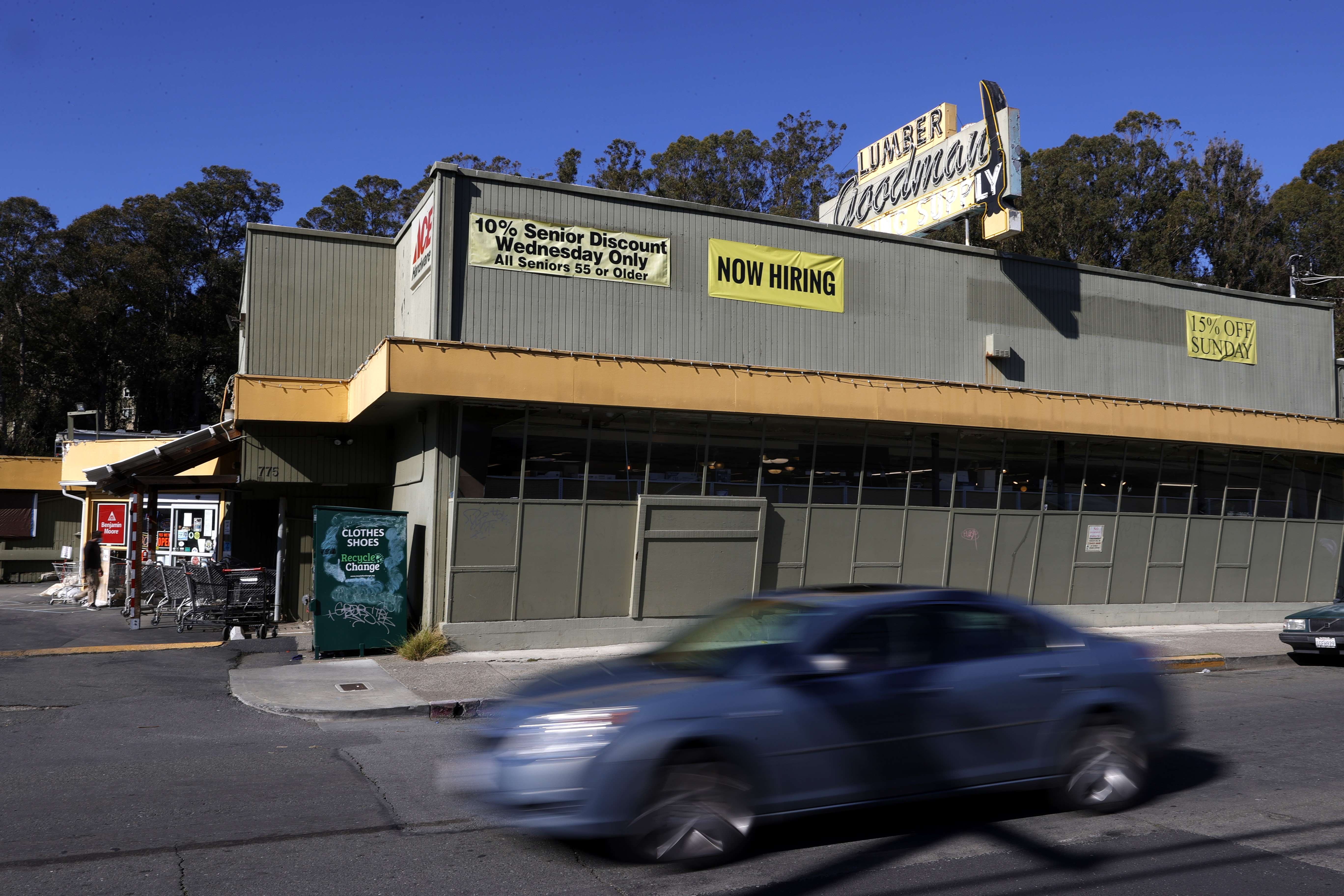 Una ciudad de California busca reactivar su economía y paga US$100 a los turistas que la visiten
