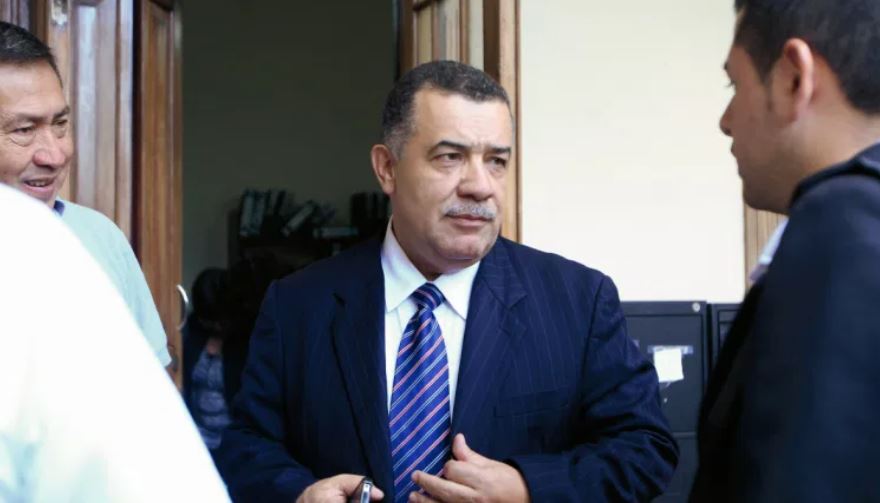 Comisiones Paralelas 2020: Estuardo Gálvez podría permanecer más tiempo hospitalizado