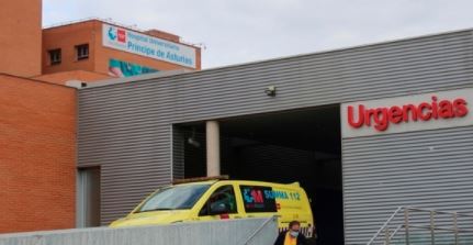 ¿Venganza personal? Piloto de ambulancia irrumpe en sala de urgencias y apuñala a enfermero en España
