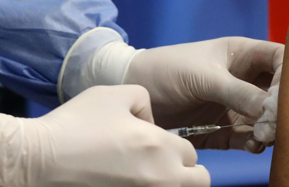 Tablero de vacunación presenta inconsistencias en datos sumado el atraso en la información por las áreas de Salud