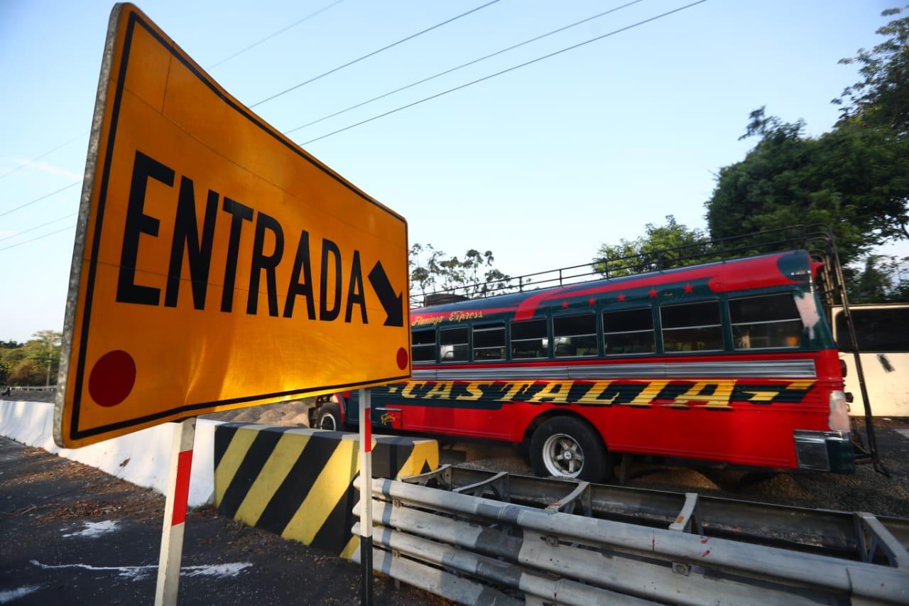 Transportistas no respetan las medidas de prevención.