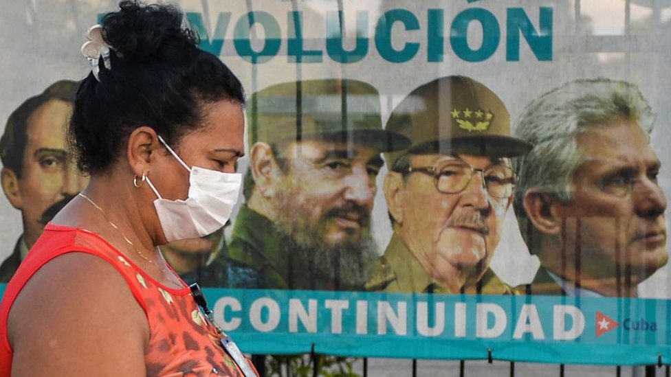 “Sale Castro, queda el castrismo”: 3 reacciones de la disidencia cubana al cambio de mando en el Partido Comunista de la isla