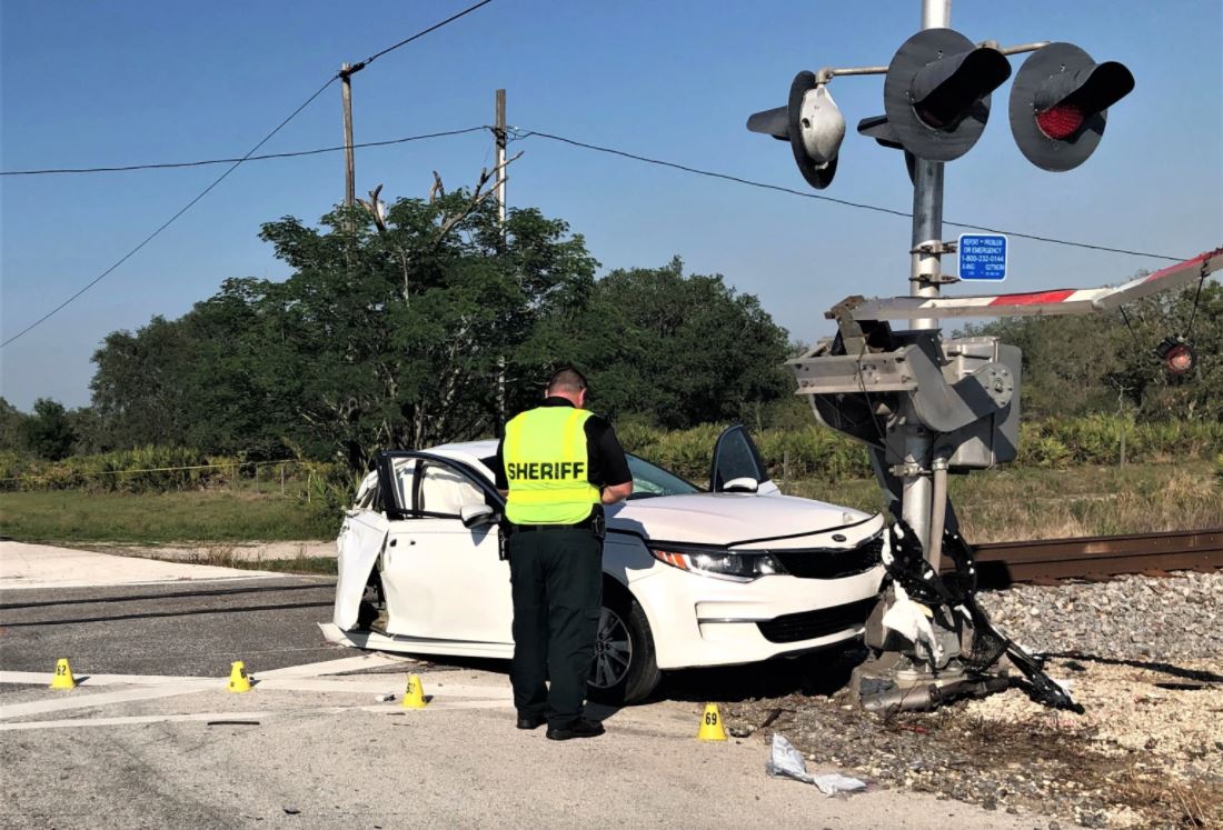 Una madre y su bebé de cuatro meses mueren arrollados por un tren en Florida