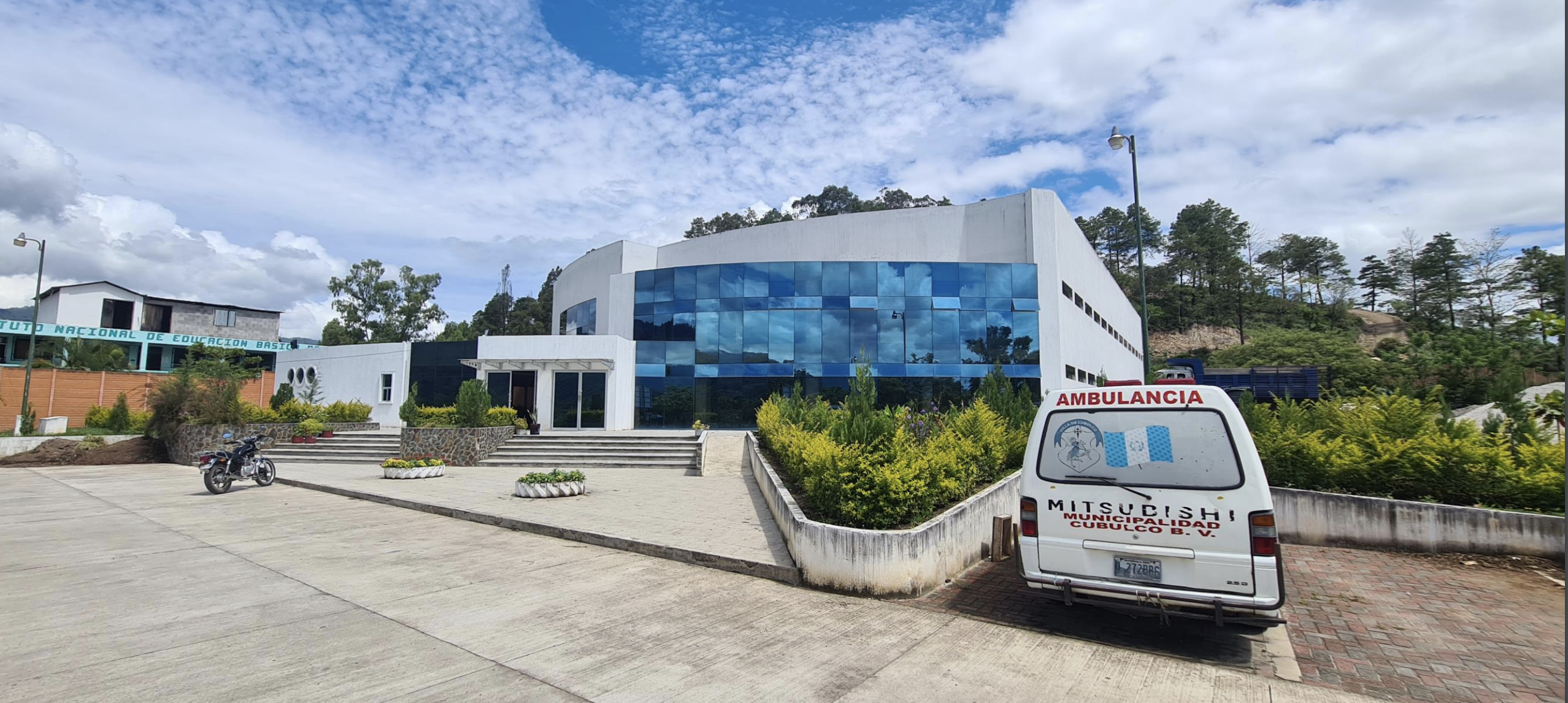 Cubulco, Baja Verapaz: El centro de vacunación “fantasma” al que están mandando a los adultos mayores