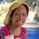 Video: Este es el terrible relato de una nena de 12 años que fue golpeada, quemada y vendida por su padre