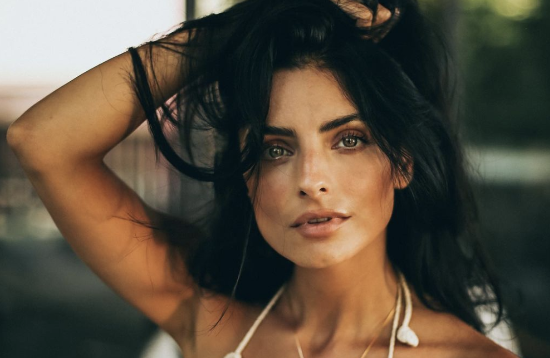 Esto se sabe sobre la extraña enfermedad que le ha provocado traumas en el pasado a Aislinn Derbez