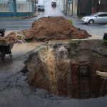Trabajos en hundimiento del Kilómetro 13 de la Calzada Roosevelt durarán toda la semana y recomiendan anticipar horarios de salida