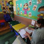 Maestros reconocen importancia de la vacuna contra el coronavirus