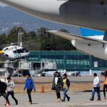 Migrantes retornados podrán obtener un trabajo formal en la feria de empleo que hace el Mintrab