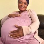 No hay registro en hospitales: mujer africana anuncia que dio a luz a 10 bebés y autoridades lo desmienten