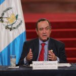 Giammattei asegura que pondrá a disposición del MP información sobre cualquier señalamiento en su contra