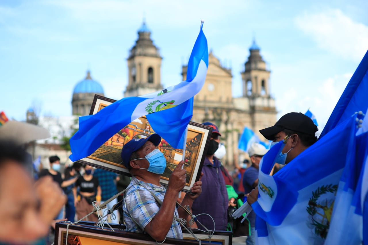 “El Gobierno está tomando medidas drásticas”: AEU respalda derecho a manifestarse y advierte de movilizaciones