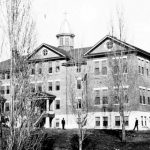 “Alcatraz de Canadá”: la oscura historia de la escuela para niños indígenas en la que encontraron otras 160 tumbas sin identificar
