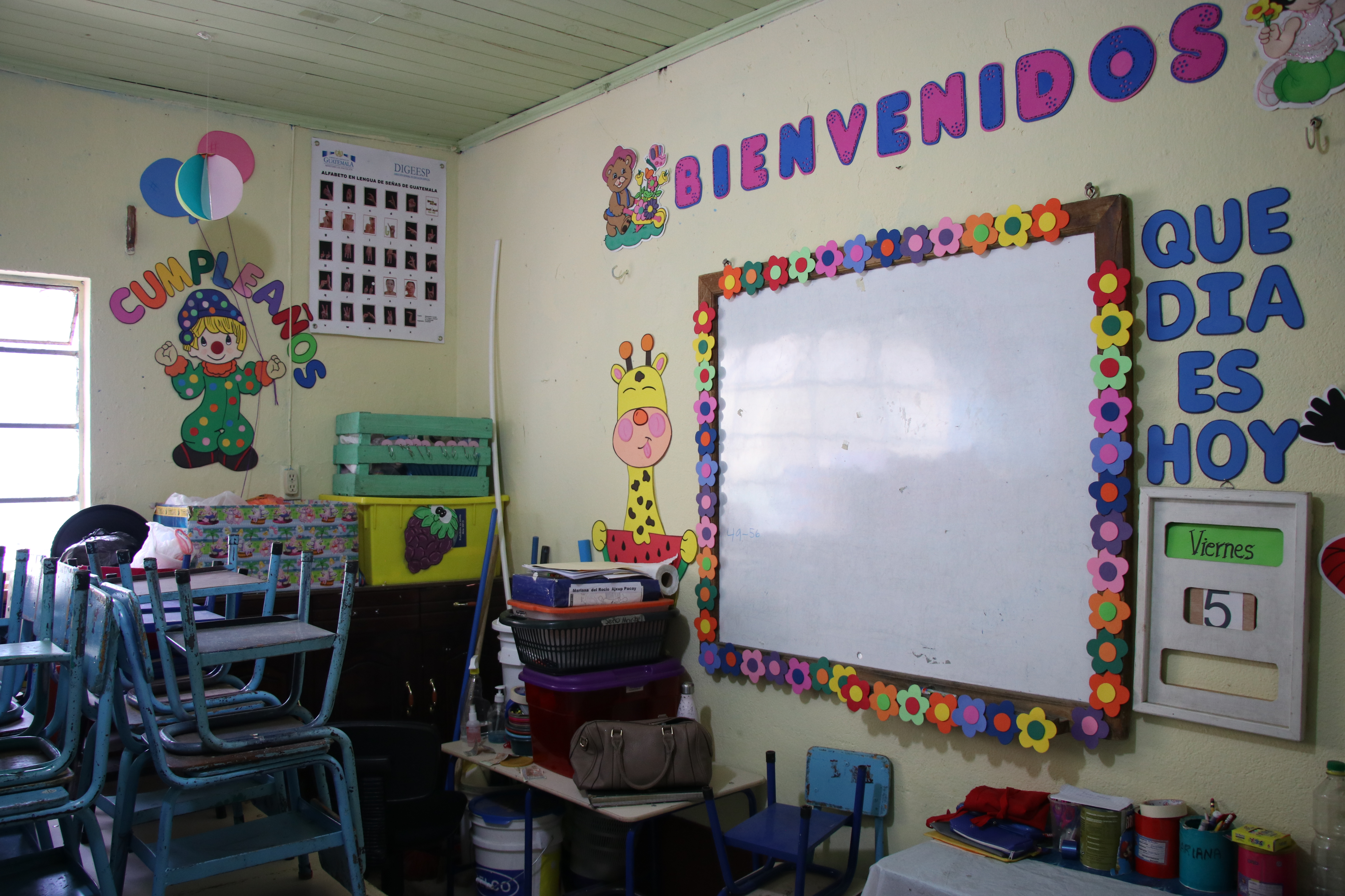 Autoridades evalúan como será el ciclo escolar 2022; diputados piden que niños no regresen a clases presenciales