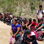 Localizan a más de 90 niños guatemaltecos indocumentados sin compañía en el sur de Arizona