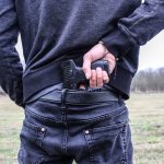 Joven de 16 años asesina a tu padre, dispara a su hermanastro y luego se suicida