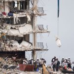 Derrumbe en Miami: la polémica sobre qué hacer con el terreno donde se alzaba el edificio que colapsó, dejando al menos 97 muertos