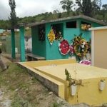 Desconocidos profanan tumba de la joven que fue baleada en su casa en Jalapa