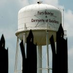 Por qué una base militar en Estados Unidos se volvió centro de las teorías de conspiración sobre el origen del coronavirus