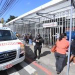 “Seguimos con una curva que no aplana en ningún momento”: ocupación sigue alta en hospitales por coronavirus
