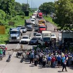 Bloqueos en carreteras causan Q130 millones en pérdidas por hora, según empresarios