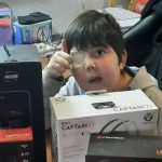 Niño cumple su sueño de ser youtuber antes de morir por cáncer