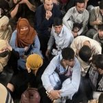 Afganistán: la impactante imagen que muestra a 640 personas huyendo de Kabul en un avión militar estadounidense abarrotado